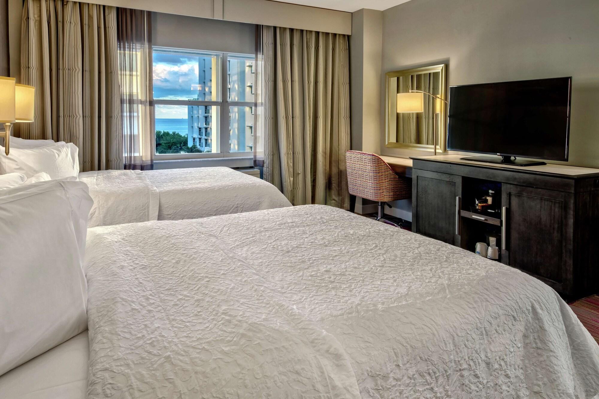 Hotel Continental Miami Beach, Tapestry Collection By Hilton Exterior photo