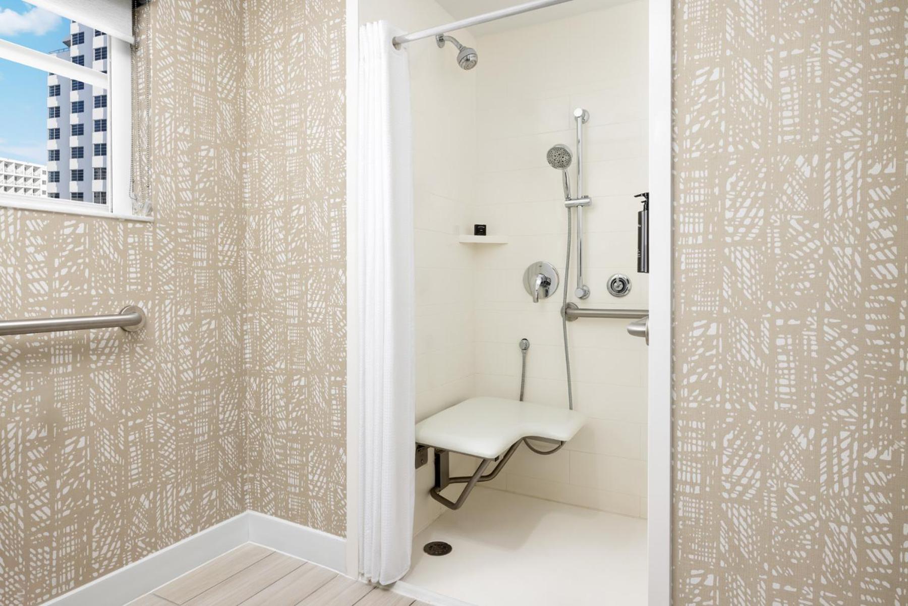 Hotel Continental Miami Beach, Tapestry Collection By Hilton Exterior photo